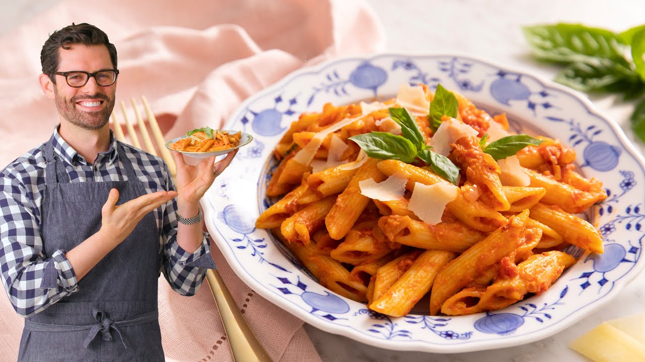 With the spaghetti dinner staple – Penne alla Vodka, there are a variety of side dishes you can serve with your pasta. 