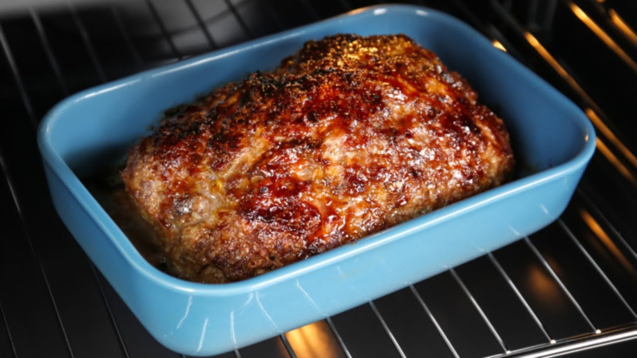 Do you ever wonder if there’s another way to reheat meatloaf besides microwaving it?